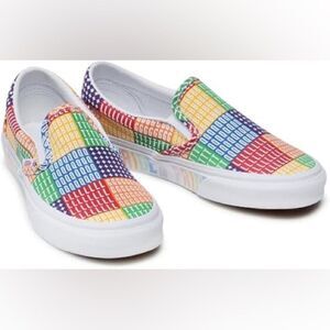 Vans Men's Low-Top Sneakers Skate Shoe, Pride Multi True White Classic Slip On